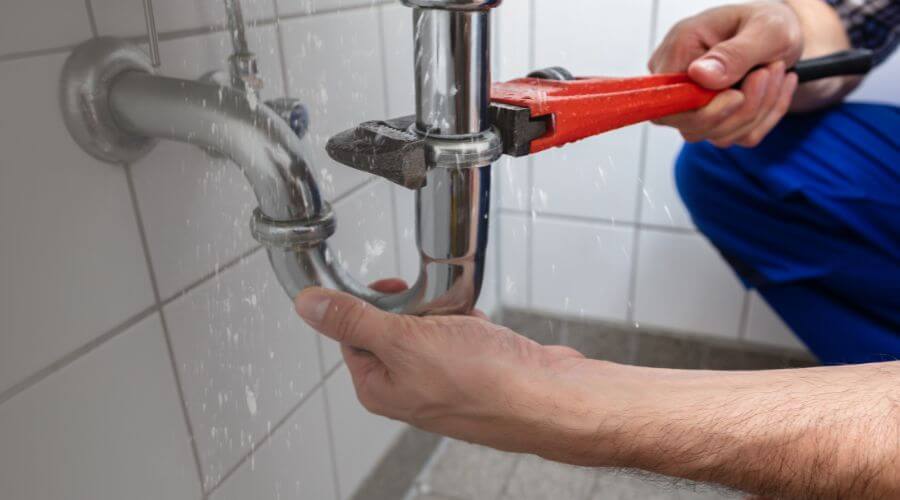 Expert burst pipe repair services in Morristown, MN